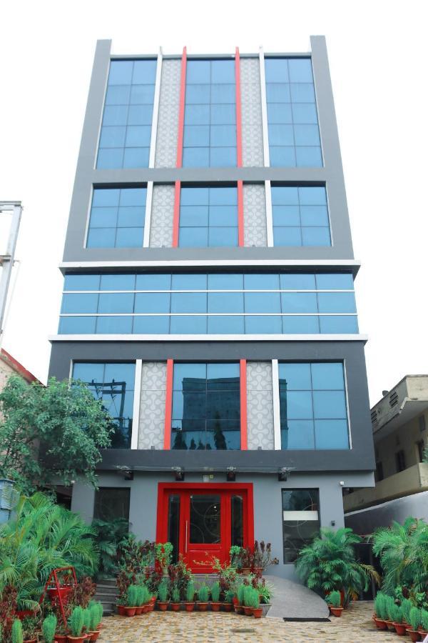 Sm Hives Hotell Bhubaneswar Eksteriør bilde