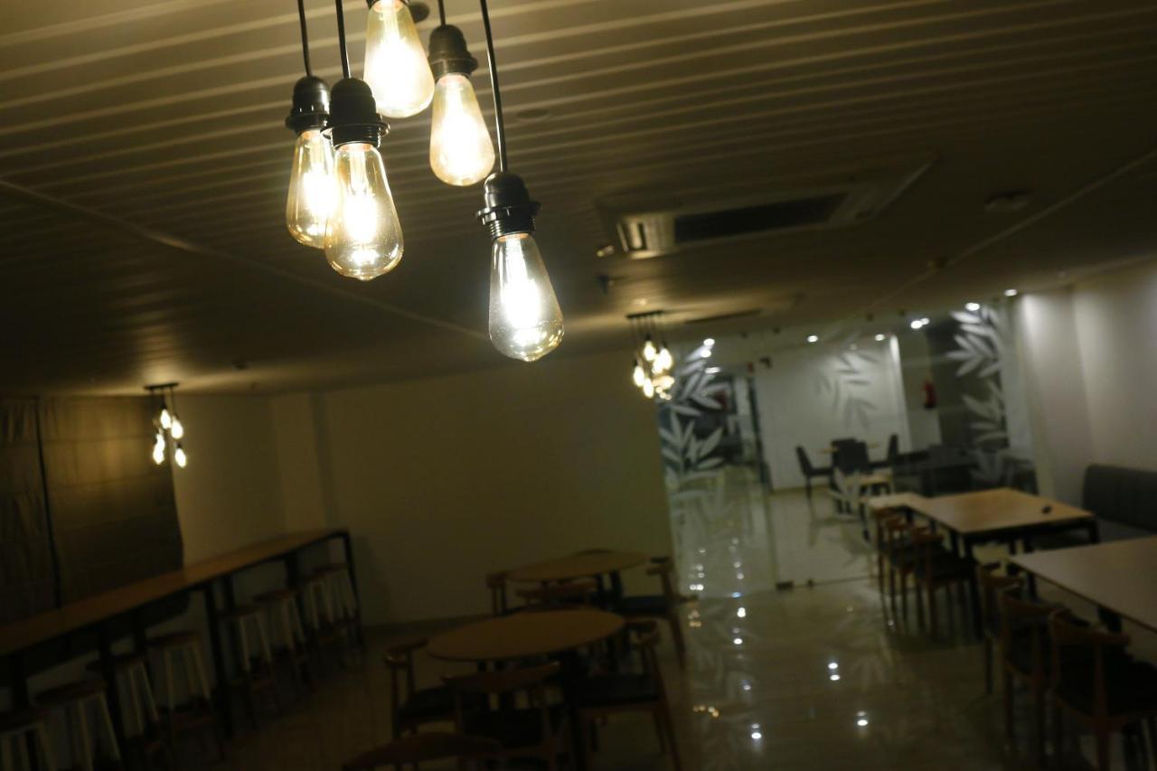 Sm Hives Hotell Bhubaneswar Eksteriør bilde